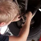 Yrityksen 3 kuva AUTOKORJAAMO HILVOLA & SALMINEN OY  Tampere 11