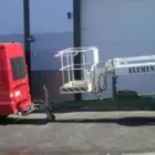 Yrityksen 1 kuva ELEMENTTISAUMAUS JARI HÄYHÄNEN TMI Asuin- ja muiden rakennusten rakentaminen  Nokia 11