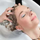 Yrityksen 1 kuva HYVINVOINTI JA PARTURI-KAMPAAMO LILYANN  Nokia 11