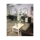 Yrityksen 3 kuva KM-SALONGIT Parturit ja kampaamot  Pirkkala 11