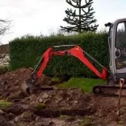 Yrityksen 3 kuva KOMMANDIITTIYHTIÖ PIHAPUUTARHURIT JOUKO HEINONEN Katujen ja teiden puhtaanapito  Espoo 18