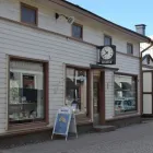 Yrityksen 1 kuva KULTASEPÄNLIIKE HELKELÄ OY Kultasepänteosten ja kellojen vähittäiskauppa  Rauma 17