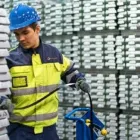 Yrityksen 2 kuva KUUSAKOSKI OY OULU Lajiteltujen materiaalien kierrätys  Oulu 14