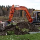 Yrityksen 1 kuva MAANRAKENNUS ARSKA & POIKA Rakennuspaikan valmistelutyöt  Ylinen 11