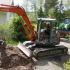 Yrityksen 2 kuva MAANRAKENNUS ARSKA & POIKA Rakennuspaikan valmistelutyöt  Ylinen 11