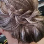 Yrityksen 2 kuva PARTURI-KAMPAAMO WELLHOTTARET  Oulu 14