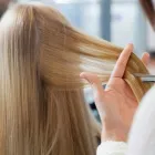 Yrityksen 1 kuva RIIKKA HIUSTERAPIA SALONKI Parturit ja kampaamot  Tampere 11