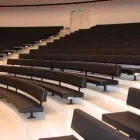 Yrityksen 3 kuva VERHOILULIIKE M. VARTIAINEN Huonekalujen ja kodin kalusteiden korjaus  Tampere 11