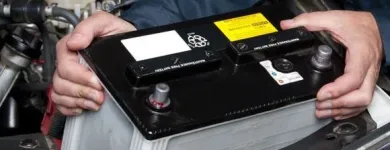 Yrityksen 1 kuva AKKU JA TUULILASIHUOLTO Tasolasin muotoilu ja muokkaus  Kokkola 07