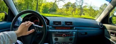 Yrityksen 4 kuva AKKU JA TUULILASIHUOLTO Tasolasin muotoilu ja muokkaus  Kokkola 07