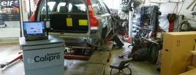 Yrityksen 6 kuva AUTOVAURIOKORJAAMO SEPPÄSET OY  Vantaa 18