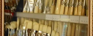 Yrityksen 4 kuva ESPOON KEHYS JA LASI Muualla luokittelemattomien kotitaloustarvikkeiden vähittäiskauppa  Espoo 18