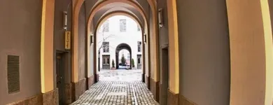 Yrityksen 3 kuva ISÄNNÖINTI RANTAMÄKI Asuntojen ja asuinkiinteistöjen hallinta  Helsinki 18