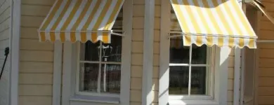 Yrityksen 3 kuva KÄLLSTRÖMIN KAIHDIN - KÄLLSTRÖMS PERSIENN Tavaranpeitteiden, purjeiden ja muiden sovitettujen tekstiilituotteiden valmistus  Kokkola 07