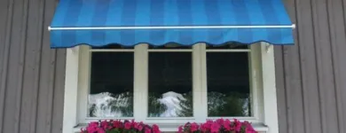 Yrityksen 5 kuva KÄLLSTRÖMIN KAIHDIN - KÄLLSTRÖMS PERSIENN Tavaranpeitteiden, purjeiden ja muiden sovitettujen tekstiilituotteiden valmistus  Kokkola 07