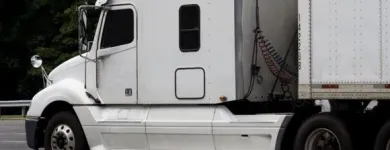 Yrityksen 1 kuva KANNUKSEN KULJETUSTEKNIIKKA OY Moottoriajoneuvojen huolto ja korjaus (pl. renkaat)  Kannus 07