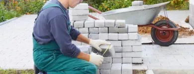 Yrityksen 2 kuva KOMMANDIITTIYHTIÖ PIHAPUUTARHURIT JOUKO HEINONEN Katujen ja teiden puhtaanapito  Espoo 18