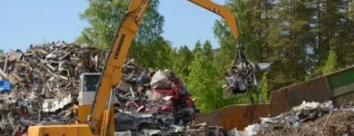 Yrityksen 4 kuva KUUSAKOSKI OY OULU Lajiteltujen materiaalien kierrätys  Oulu 14