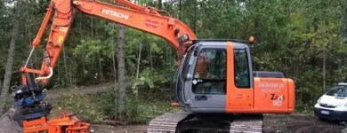 Yrityksen 3 kuva MAAHOVI OY  Piikkiö 19