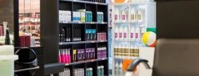Yrityksen 3 kuva NEW HAIRSTORE PASAATI KOTKA  Kotka 09