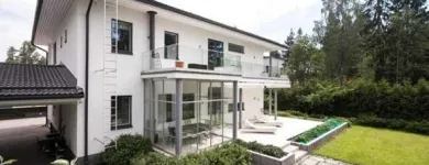 Yrityksen 2 kuva NINAN NELIÖT OY Kiinteistönvälitys  Espoo 18