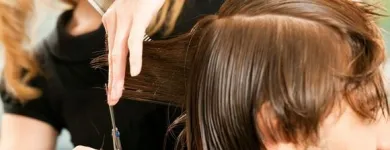 Yrityksen 2 kuva PARTURI-KAMPAAMO TUKKAPYSÄKKI Parturit ja kampaamot  Tampere 11