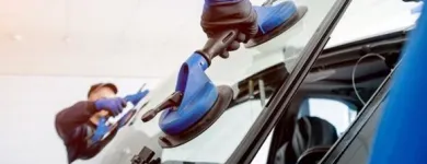 Yrityksen 4 kuva TAMPEREEN AUTOLASIPALVELU OY Moottoriajoneuvojen huolto ja korjaus (pl. renkaat)  Tampere 11