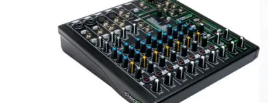 Yrityksen 1 kuva TRANSMIX OY / MIKROFONIKAUPPA.FI Äänitysstudiot; äänitteiden ja musiikin kustantaminen  Helsinki 18