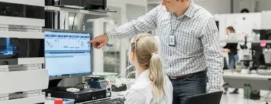 Yrityksen 1 kuva VETONAULA OY Tietokoneiden, niiden oheislaitteiden ja ohjelmistojen vähittäiskauppa  Espoo 18