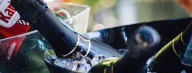 Yrityksen 9 kuva VIINIBAARI APOTEK  Helsinki 18