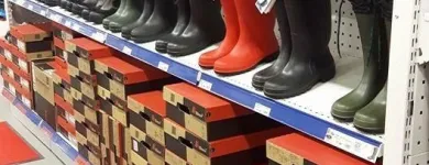 Yrityksen 7 kuva YRJÄNÄN RAUTA OY Rauta- ja rakennustarvikkeiden yleisvähittäiskauppa  Pyhäjoki 14