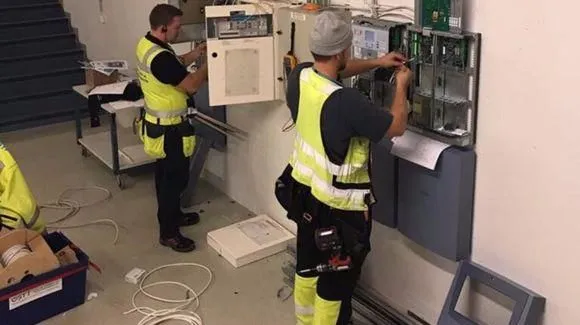 Yrityksen 2 kuva OULUN SÄHKÖ- JA TELETEKNIIKKA OY