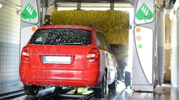 Yrityksen 1 kuva KAARLONKADUN HUOLTO OY