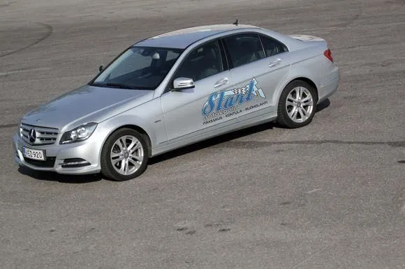 Yrityksen 2 kuva AUTOKOULU START ITÄKESKUS