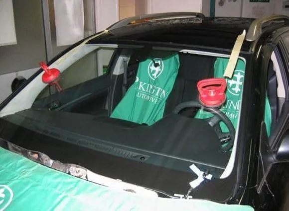 Yrityksen 4 kuva AUTOHUOLTO AUTO-KULTA OY