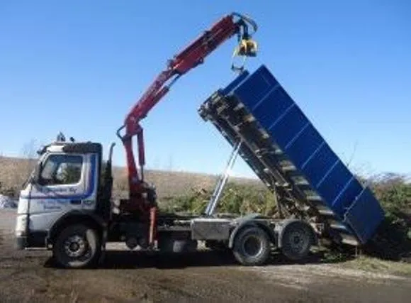 Yrityksen 2 kuva JÄTEKULJETUKSET M RUSKO KY